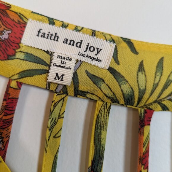 Faith & Joy, Floral Blouse M - Picture 4 of 5
